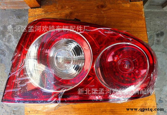 北京现代 索纳塔名驭后外尾灯 尾灯壳 名驭后大灯图3