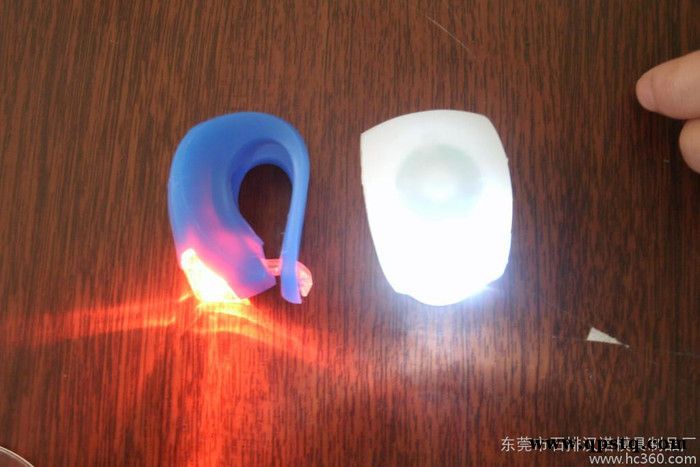 供应焰狼LED-001东莞硅胶自行车灯 自行车警示灯图3