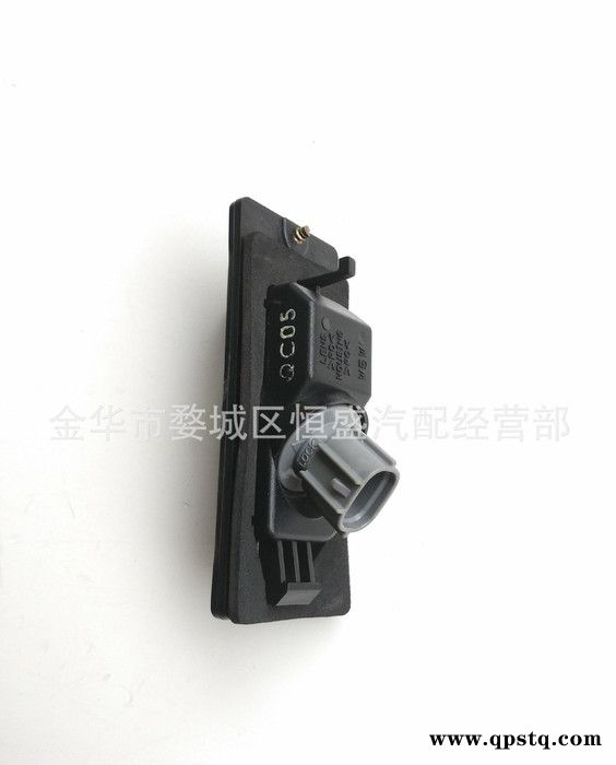 哈飞**后牌照灯AAA37160001图2