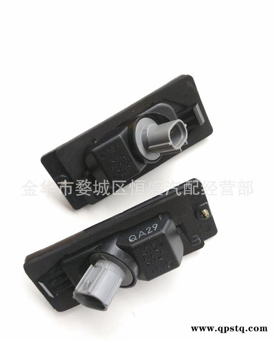 哈飞**后牌照灯AAA37160001图3