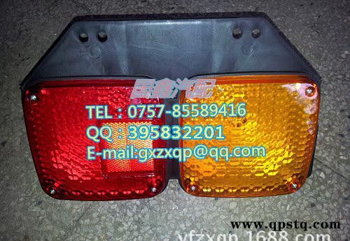 进口日野700尾灯图3