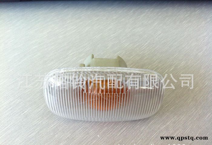 适用于ISUZU五十铃D-MAX皮卡车花纹小边灯  门灯图2