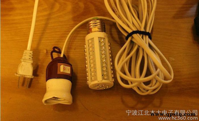 红光LED灯笼 节日结婚 喜庆挂饰 过年春节 金边灯笼灯图3