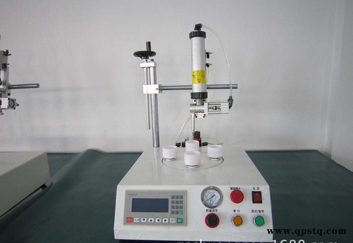 CZ-655 LED蜡尾灯点胶机  蜡烛灯 尖泡 灯头打胶机图2