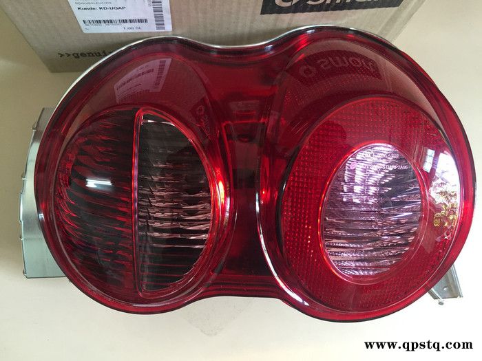 供应smart配件 原厂A451 820 02 64 汽车尾灯右 斯玛特尾灯图4