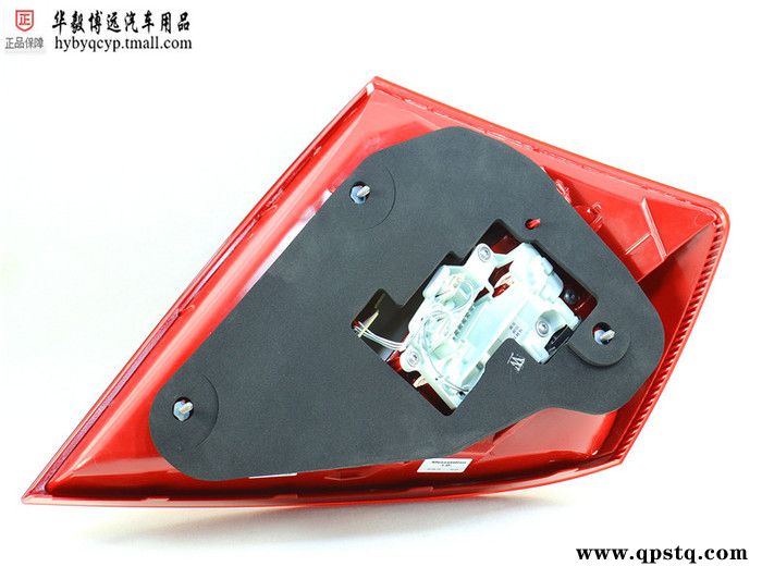 奔驰 221 S300 S350 S500 S600 后尾灯图2