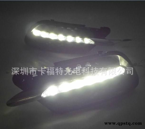 奔驰W204 C级C260 C300运动款 LED日间行车灯 日行 杠灯 夜行图1