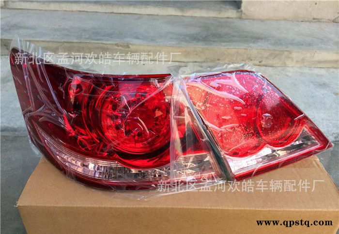 丰田06款凯美瑞后尾灯/刹车灯/倒车灯总成 **图3