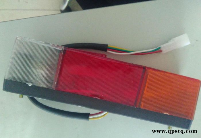 叉车配件 叉车件总汇 深圳叉车配件 后组合灯 前大灯 尾灯图3