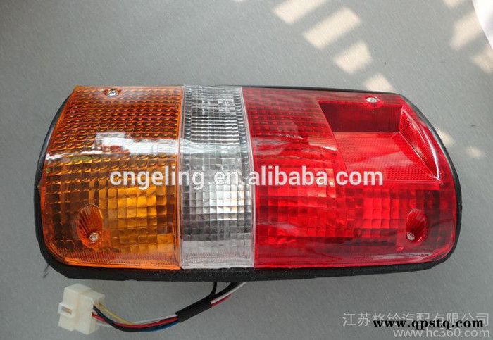 适用丰田vigo海拉克斯YN85后尾灯 HILUX皮卡车倒图2