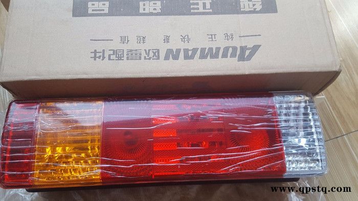 欧曼GTL后尾灯价格180图4