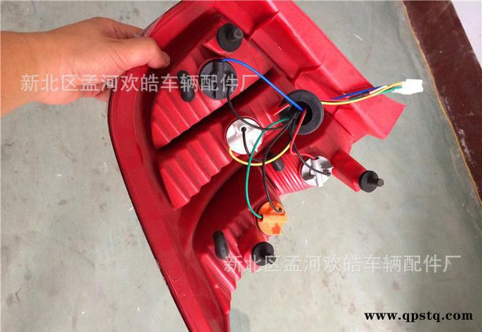 吉利英伦SC3后灯总成 SC3汽车配件 后尾灯总成**4S店**图3