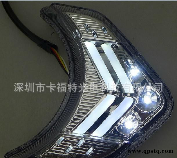 起亚索兰托雾灯 专车专用LED日间行车灯 日行灯 杠灯 夜行灯图3