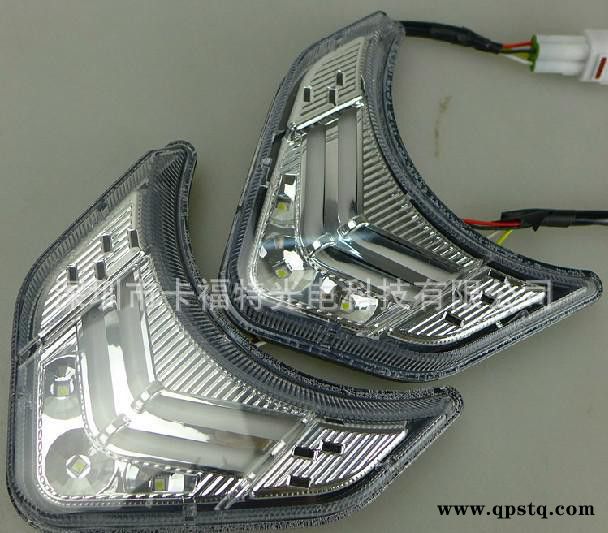 起亚索兰托雾灯 专车专用LED日间行车灯 日行灯 杠灯 夜行灯图2
