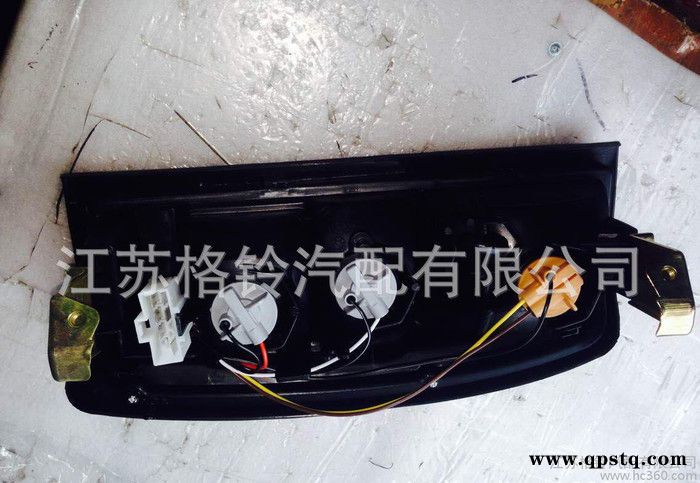 适用于尼桑D22汽车尾灯 倒车灯 **车灯 车辆配件图2