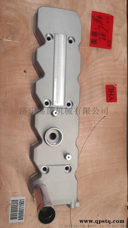 康明斯QSB7发动机气门室罩盖图3