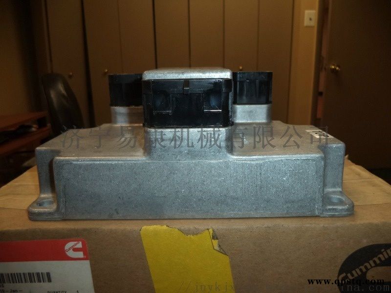 康明斯ISME5 450凸轮轴4022816图2