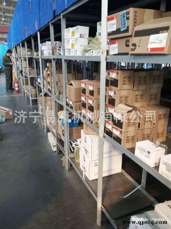 徐工GR135康明斯B5.9活塞3926631图4