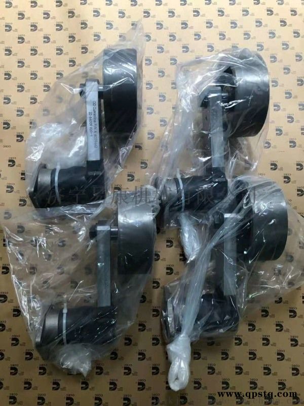 康明斯K19张紧轮支架 发动机惰轮轴图2