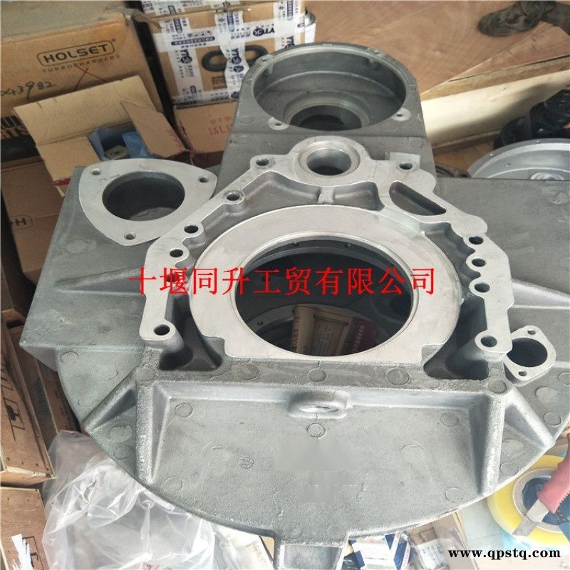 康明斯飞轮壳带全功率取力器4993039图4