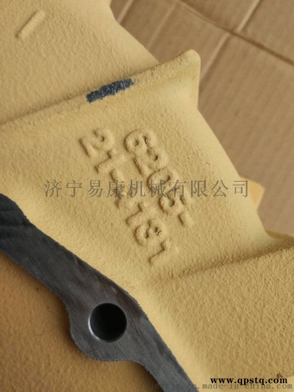 康明斯B3.3发动机飞轮壳C6204214230图4