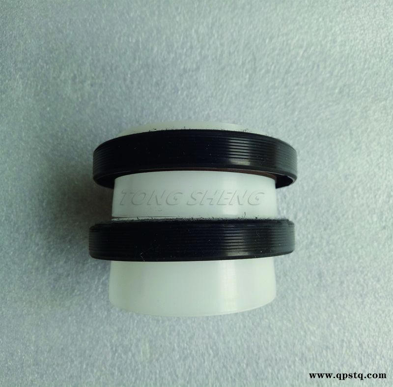 康明斯发动机配件 东风勇士  柴油机曲轴前油封图3