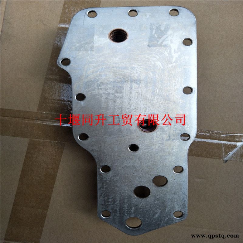 康明斯机油冷却器芯C3957544配件图4