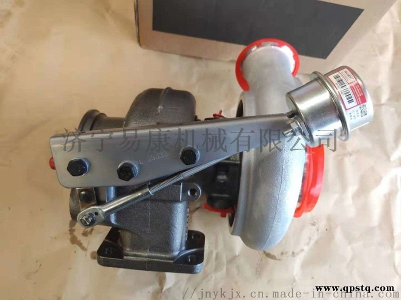 300-8增压器 SAA6D114E-3发动机图5