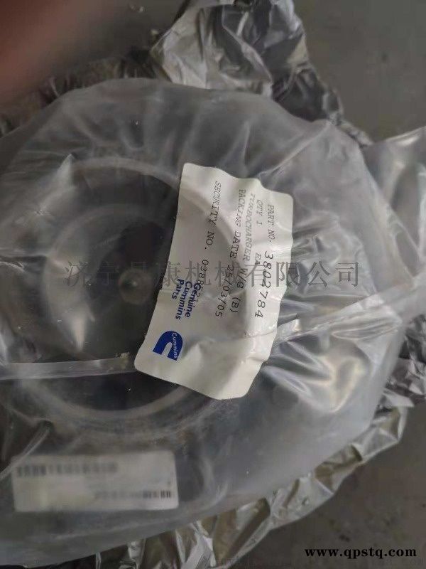 PC360-8增压器 6D114E-3发动机图3