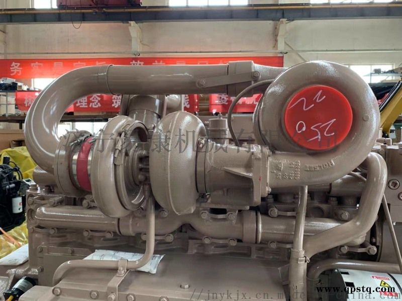 KTTA19-C700双涡轮增压器发动机图3