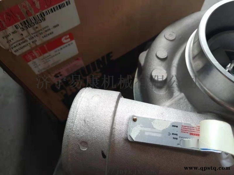 -8挖掘机增压器 淄博挖机维修图5