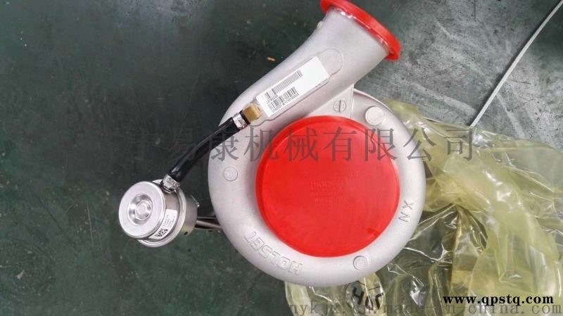 -8挖机增压器 原装挖掘机配件适配6D107图5