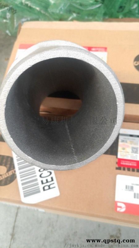 康明斯QSX15进气管3682675图2