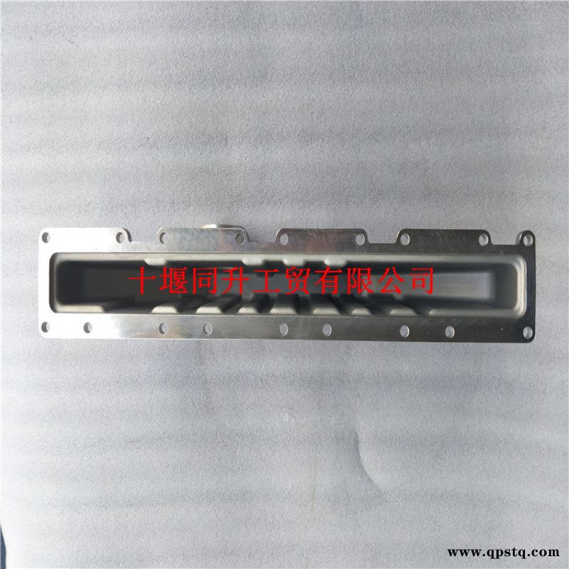 康明斯发动机C5320447进气歧管盖配柳工图5
