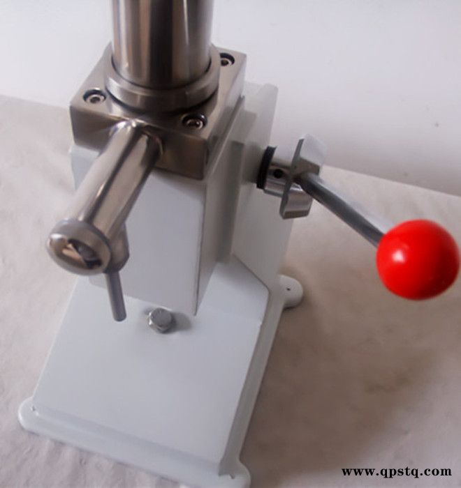 固体车蜡灌装机价格 郑州焗油膏灌装机批发 河南膏液两用灌装机供应图6