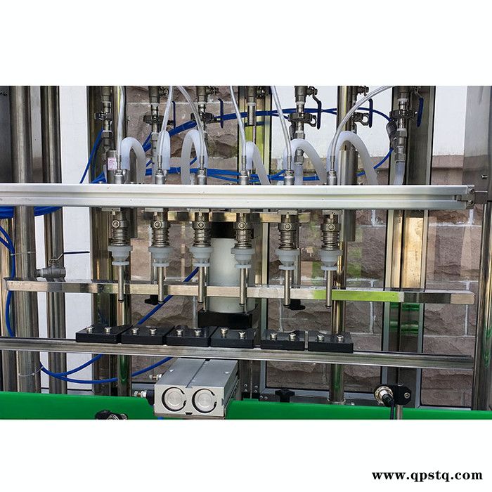 玻璃水灌装机 咨询科汇 灌装机生产线 防冻液灌装机供应商图5