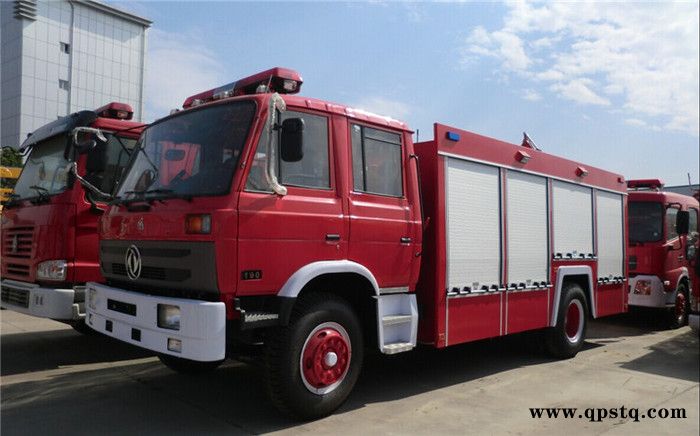 红岩消防车厂牌型号 德国曼消防车防冻液水箱 普通人可以买消防车吗图8