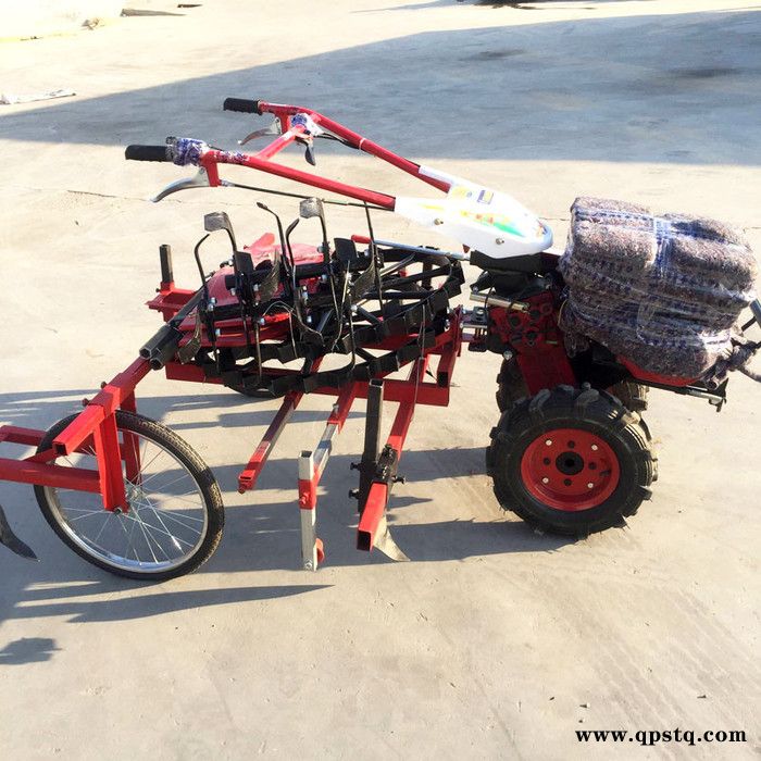 手扶车带喷药覆膜机 蔬菜播种覆膜机 镀膜覆盖机价格图4