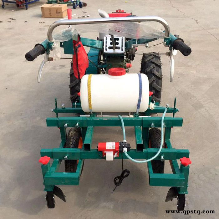 手扶车带喷药覆膜机 蔬菜播种覆膜机 镀膜覆盖机价格图7
