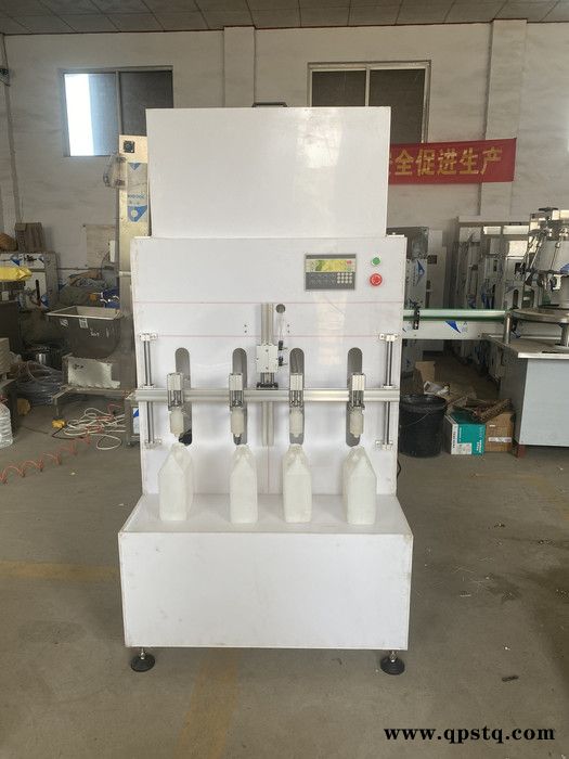 郑州半自动玻璃水 防冻液灌装机 厂家液体自动称重灌装机价格图5
