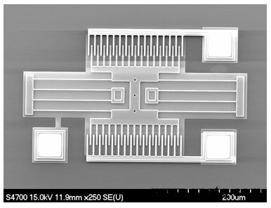 方岛半导体 mems微纳加工 光刻加工 光刻镀膜镀金图形图形化 硅片金属化图形电路图3