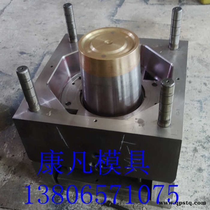 10公斤防冻液桶模具 密封油桶模具  油漆桶模具价格图8