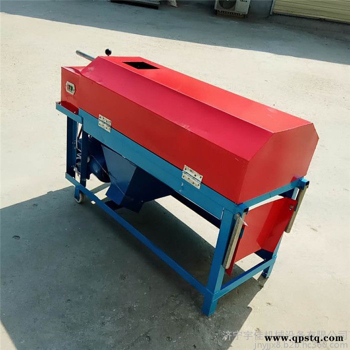 小型青核桃剥皮机 核桃去皮清洗剂 青核桃脱皮机视频图2