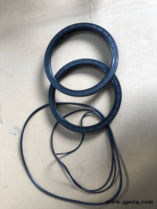 源头发货价格优惠厂家发货山推压路机配件SR22轮辋修理包图6