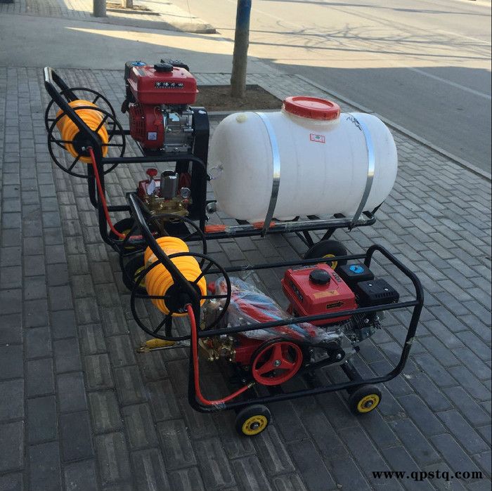 汽油泵打药车汝州农用汽油打药机设备玉米地打药机图2
