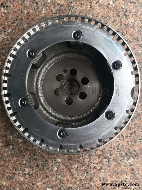 康明斯QSB7发动机减震器5307831图2