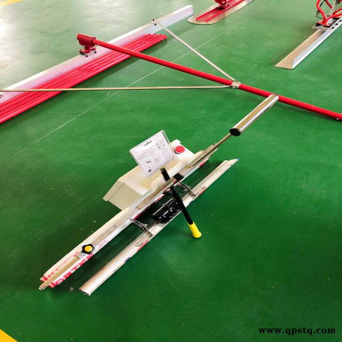 手持锂电池工地用的覆膜机  盖膜机  振平振动覆膜机  平整覆膜工具 盖膜设备图7