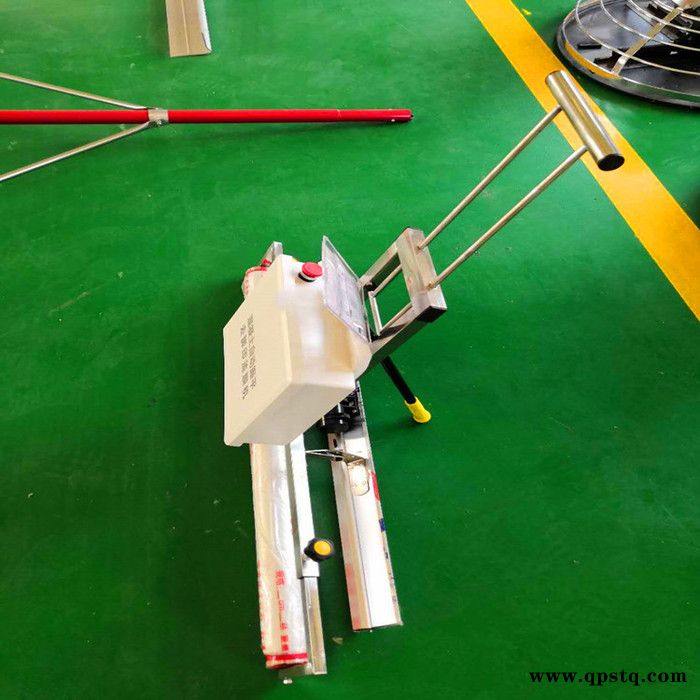 手持锂电池工地用的覆膜机  盖膜机  振平振动覆膜机  平整覆膜工具 盖膜设备图2