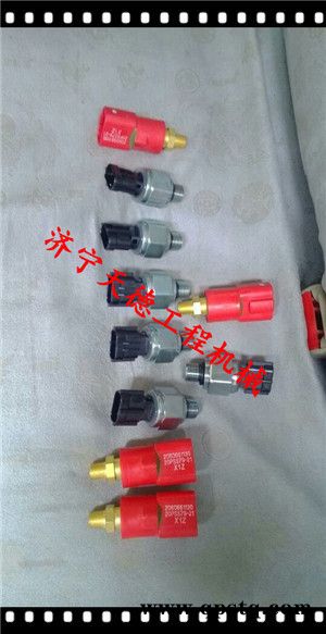 全国销售挖掘机全车现货SD16 配件 发动机 发电机 液压泵 大臂保持阀  链条 履带   行走总成  变矩器   液压图4