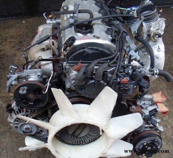 丰田皇冠3.02JZ发动机拆车件1JZ变速箱发电机马达压缩机发动机总成